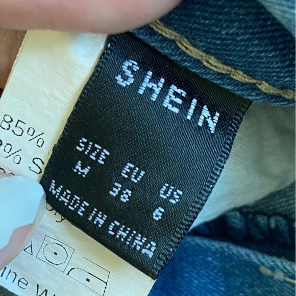 SHEIN High Waist Button Up Flare Hem Jeans • Medium Wash • M Medium - Picture 8 of 10